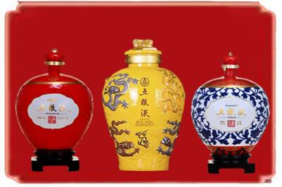 合肥烟酒回收五粮液各种摆件.jpg